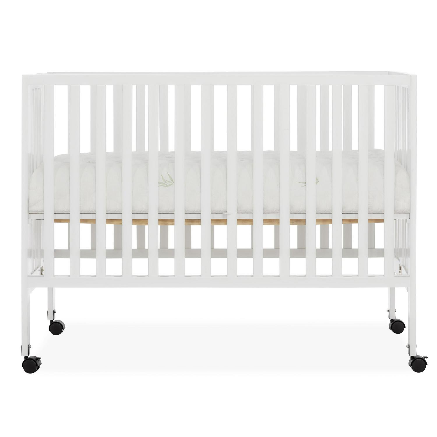 Dream on Me Quinn Full - Size Folding Crib. Removable Wheels. Modern Nursey. Adjustable Mattress Support. Patent Folding System in White